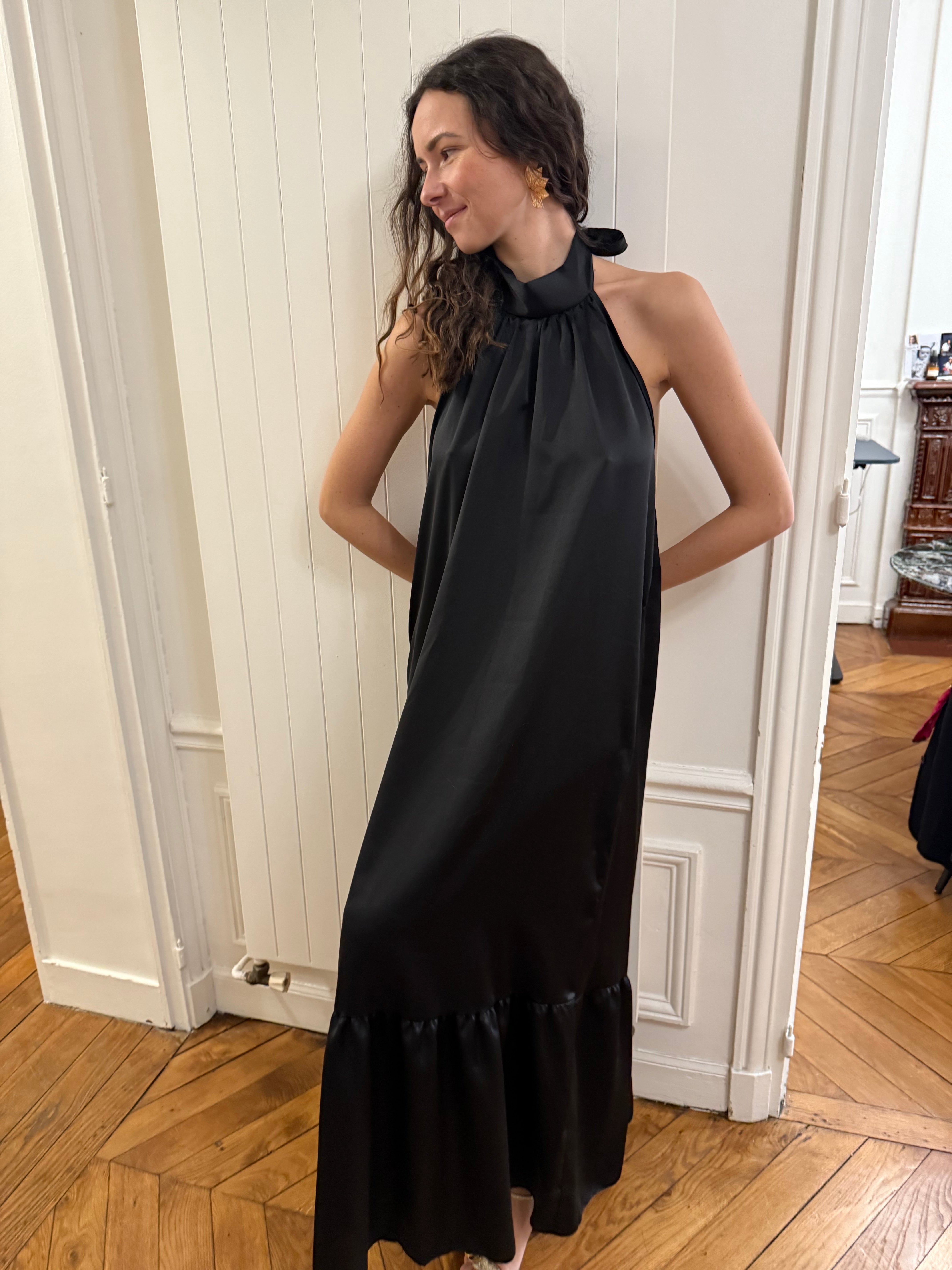 Robe Olga noir