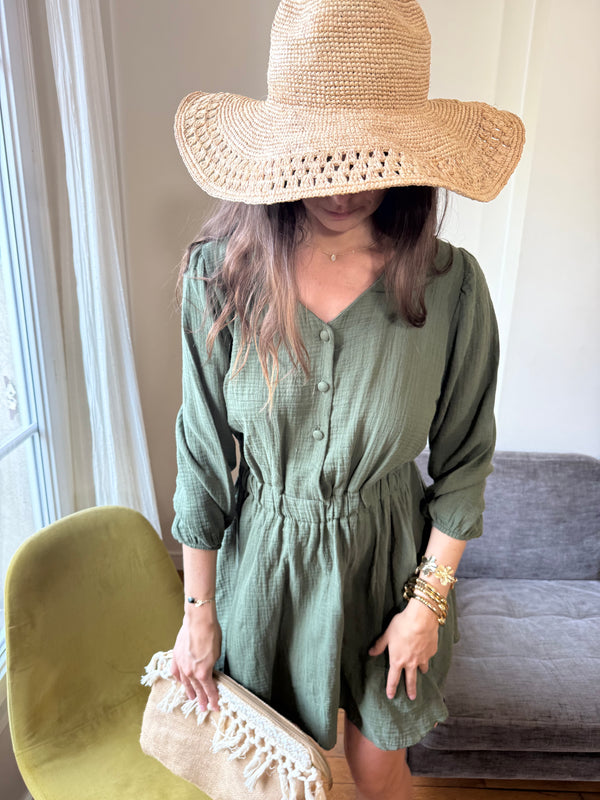 Robe Laya kaki